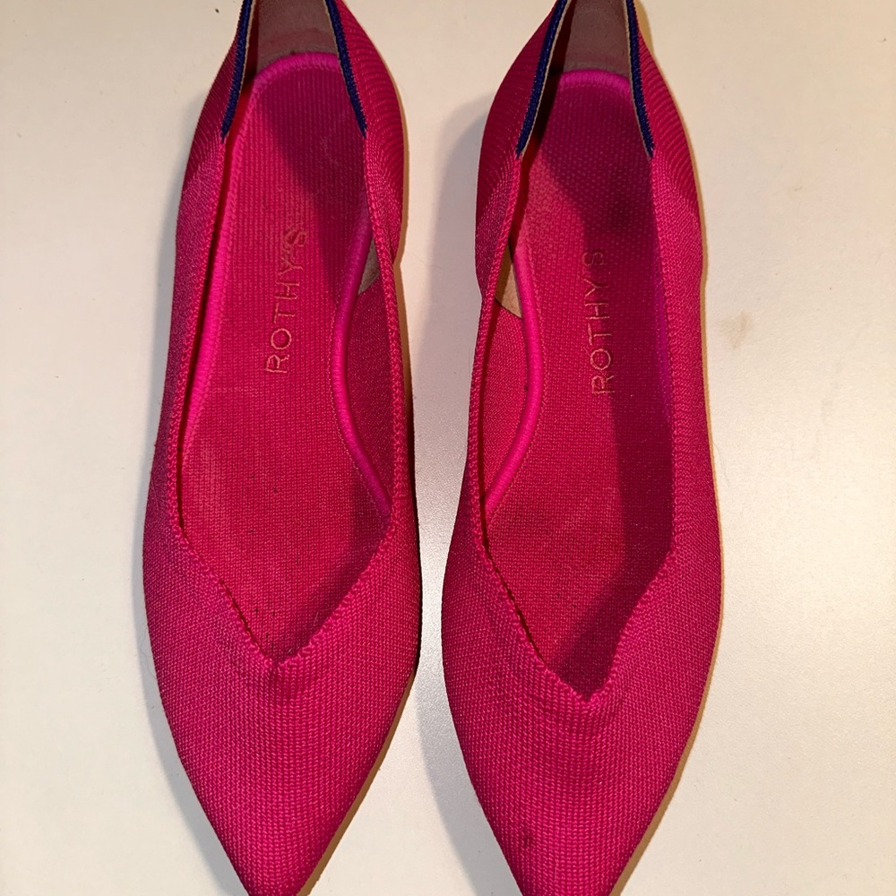 Rothy's Dragonfruit Pointed-Toe Flats | 7.5